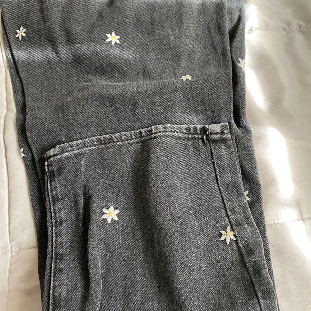 High rise straight daisy jeans